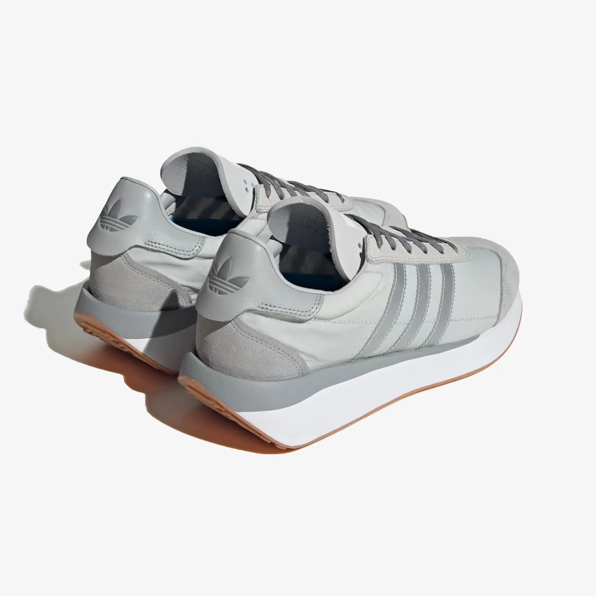 Adidas Originals | COUNTRY XLG  { GREY ONE/METALLIC